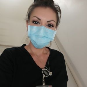 Meet your Posher, Valarea